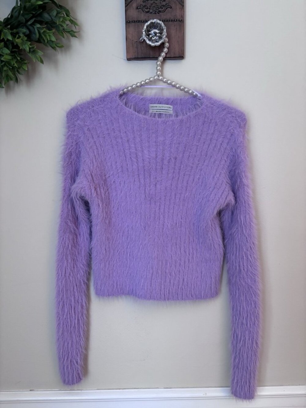 Urban Outfitters Womens Size S Purple Fuzzy Cropped Sweater Soft Long Sleeve